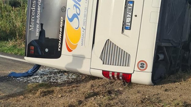 incidente mortale trapani bus salemi