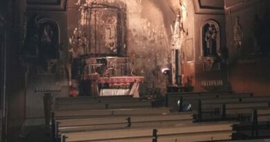 Incendio chiesa Catania