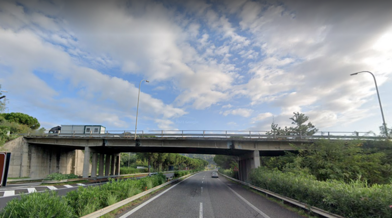 cavalcavia autostrada a20 catania messina