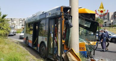 Bus Amt Catania incidente