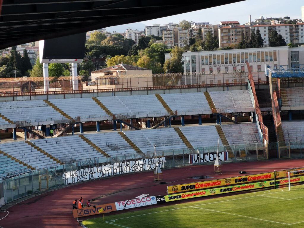 Calcio Catania striscione