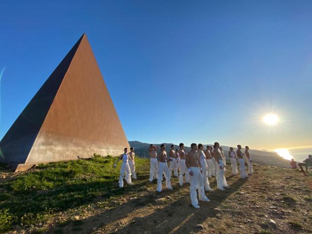 Mahmood Sicilia piramide 38° parallelo