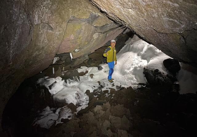 Etna grotta franco Battiato