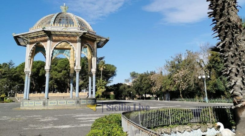 villa comunale caltagirone