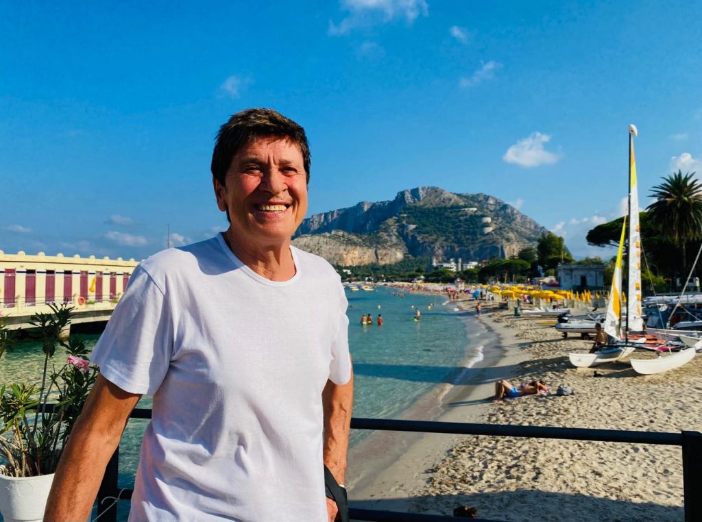 Gianni Morandi Mondello Palermo