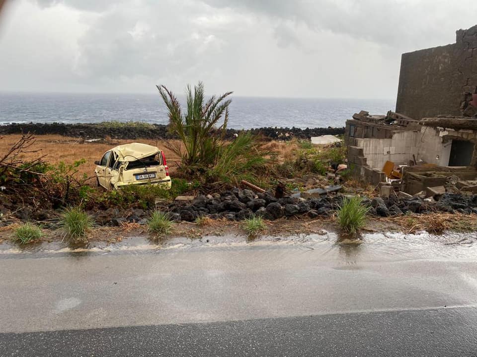 pantelleria tromba d'aria