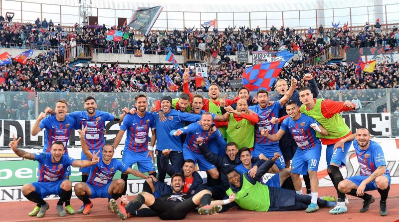 Calcio Catania Palermo curva nord