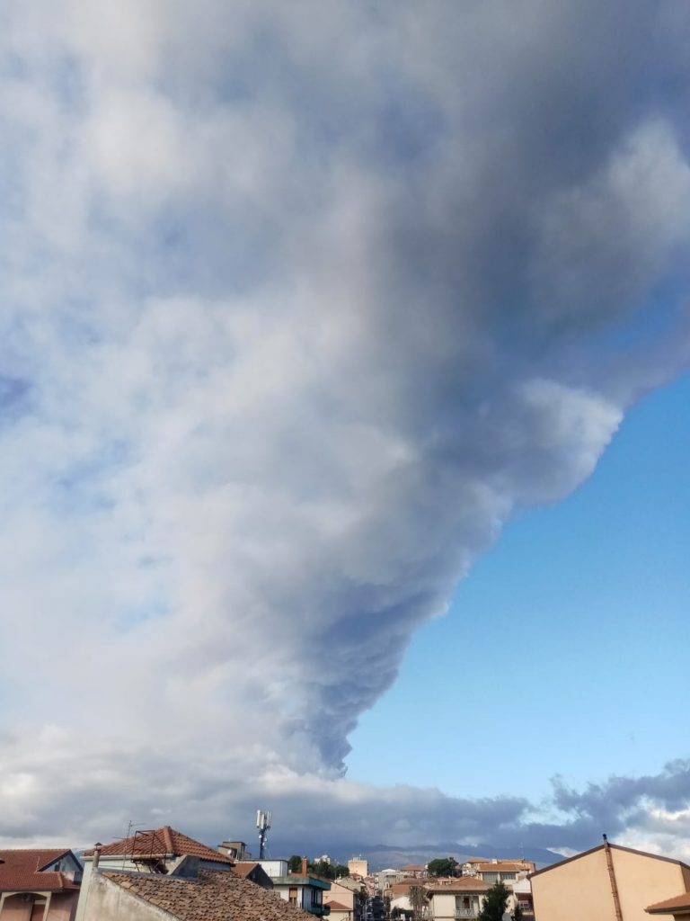 etna eruzione 14 12 21