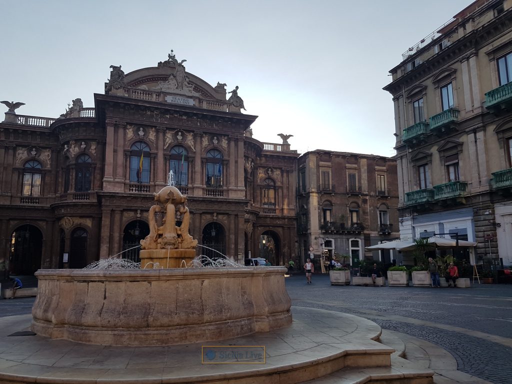 piazza teatro bellini Catania