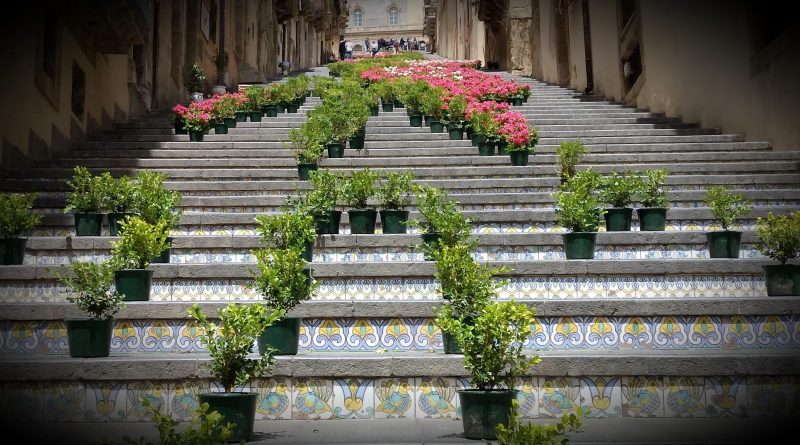 scala infiorata 2022 caltagirone