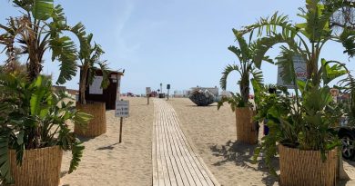 playa Catania spiaggia libera 3 stromboli ingresso