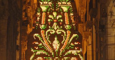 scala illuminata Caltagirone