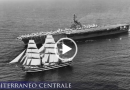 Portaerei USA incrocia Amerigo Vespucci: “Siete ancora nave più bella del mondo” [VIDEO]