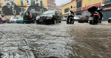 allerta meteo arancione strada allagata acqua alluvione