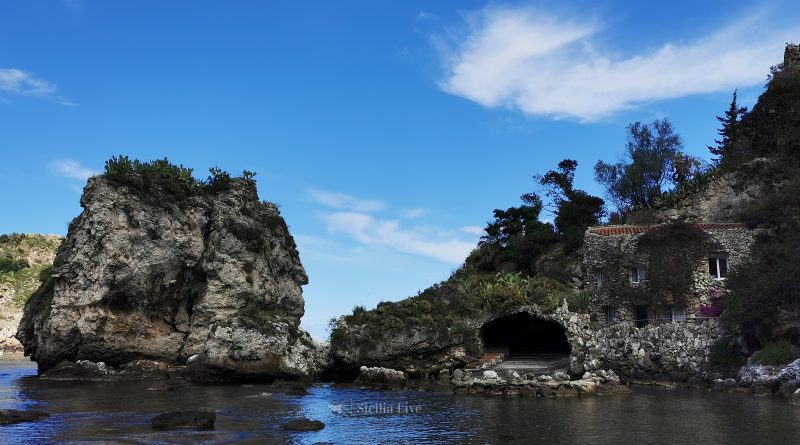 isola bella taormina sicilia sicilialive