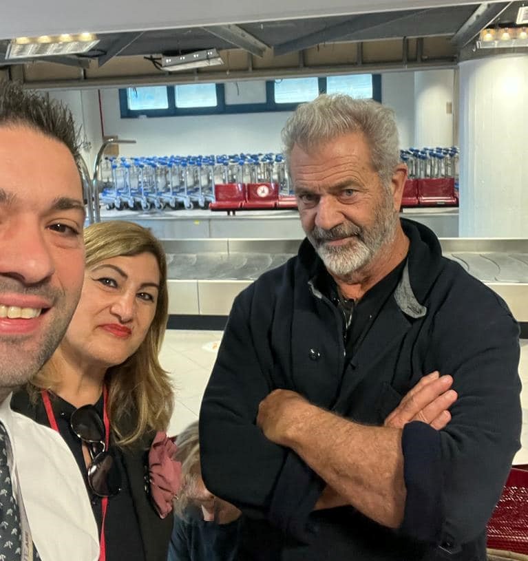 mel gibson aeroporto palermo