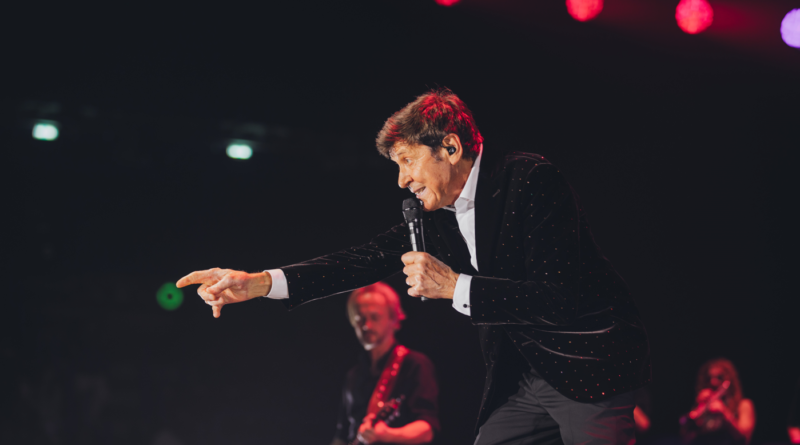 Gianni Morandi Taormina Virginia Bettoja