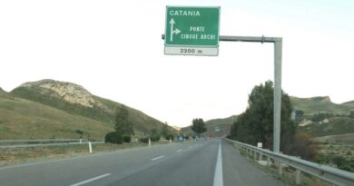 autostrada palermo catania a19 ponte cinque archi