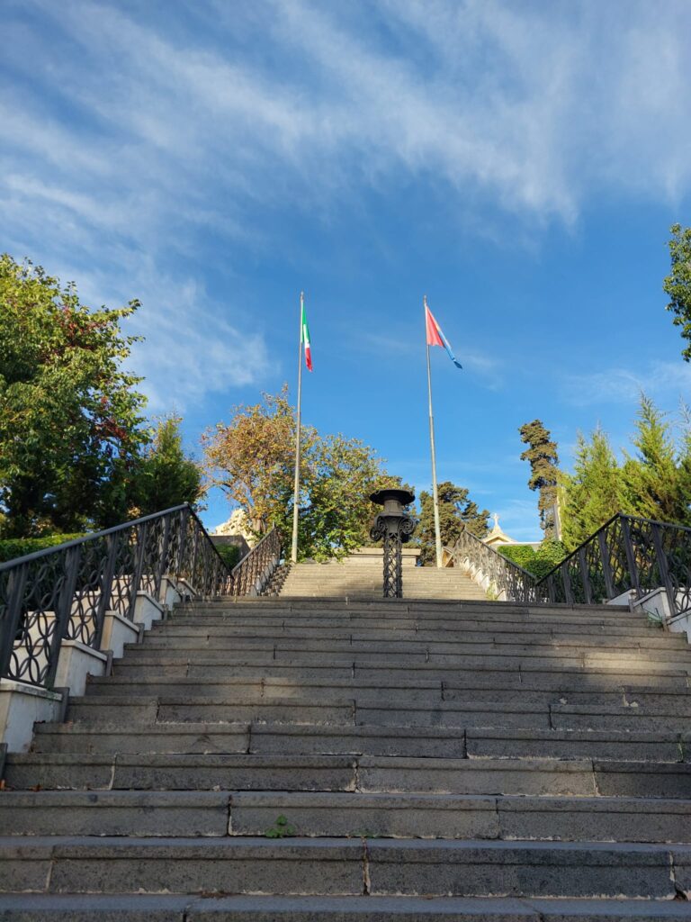 scala cimitero catania