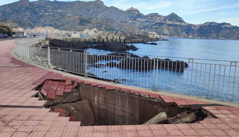 buca giardini naxos