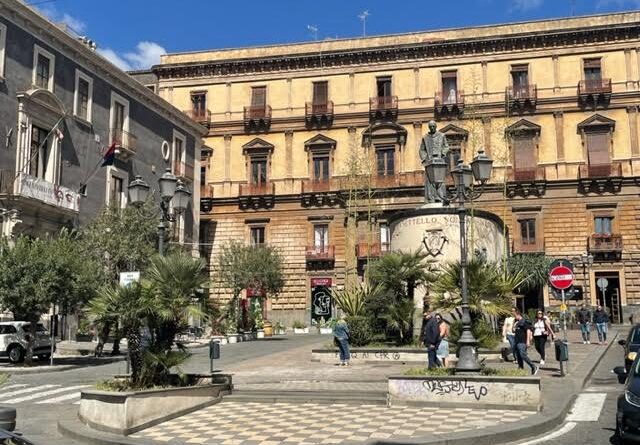 piazza dusmet catania