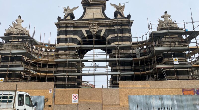 porta ferdinandea catania