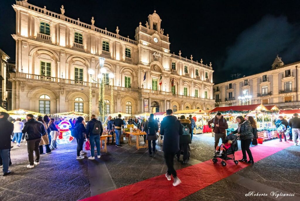 notte bianca catania natale 2024 piazza università