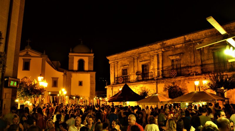 piazza duomo san piero patti ca'food